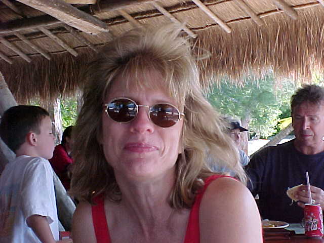 MVC-508S.JPG, 40828 bytes, 12/29/00