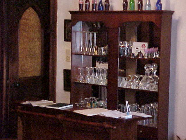 MVC-625S.JPG, 39354 bytes, 7/12/01