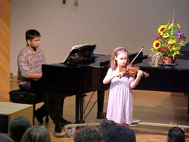 MVC-169S.JPG, 34991 bytes, 12/25/01