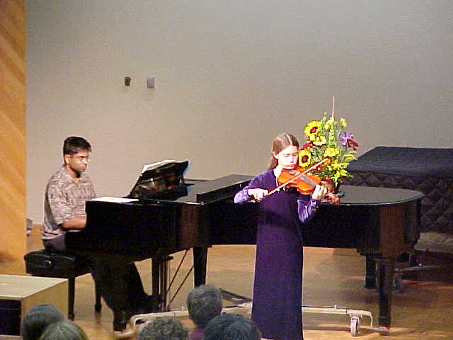 MVC-173S.JPG, 33188 bytes, 12/25/01